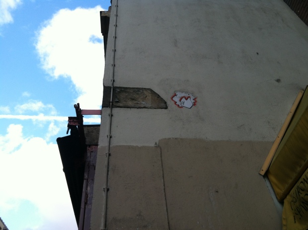 Rue de Charonne, 11ème. Nov 26 2012. Empty space that very likely hosted a Space Invader at some point.
